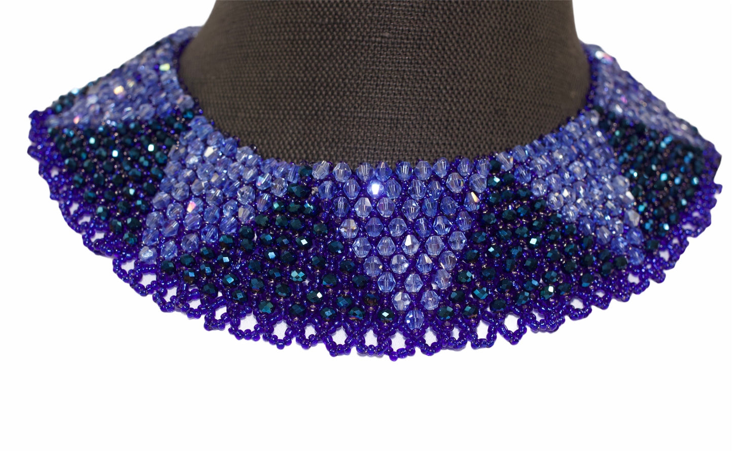 Diamond Blue Netting Collar Bead